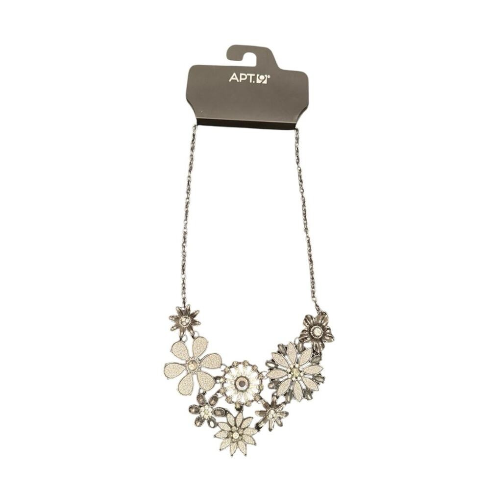 NWT Apt 9 Black Metal Floral Flower Bib Necklace Statement Necklace